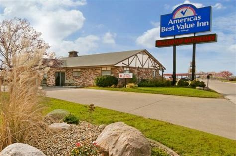 Prices are calculated as of 24/04/2023 based on a check-in date of 07/05/2023. . American inn osceola iowa